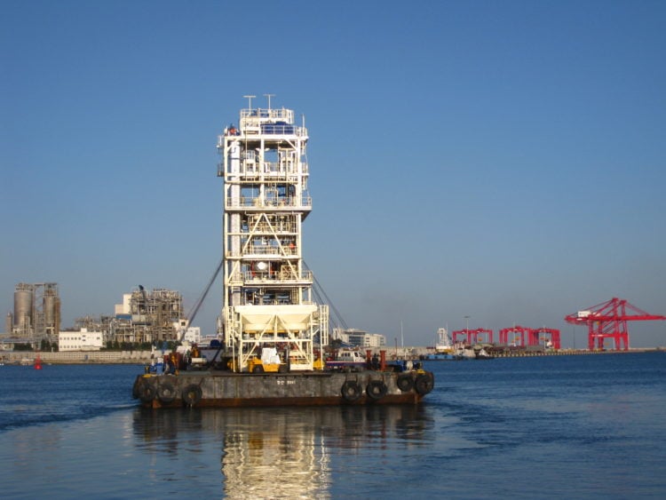 Modules: the Solution for a Successful Offshore Natural Gas Project
